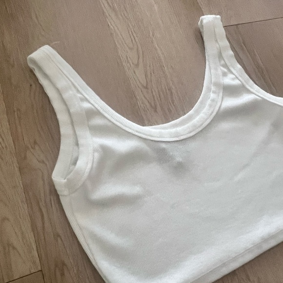 Angie Cream Sleeveless Fitted Crop Tank Top - Picture 3 of 5
